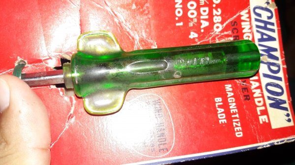 ขายไขควงปากแบนCHAMPION Made in Japan.งานใหม่เก่าเก็บ