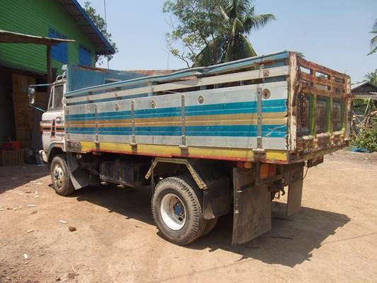 ฝากขาย รถ6ล้อดั้มฮีโน่  KM310   117แรง สภาพพร้อมใช้