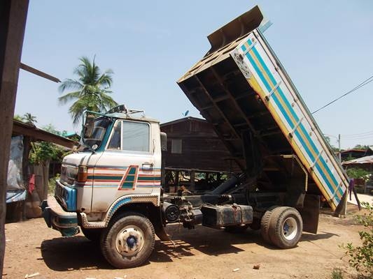 ฝากขาย รถ6ล้อดั้มฮีโน่  KM310   117แรง สภาพพร้อมใช้