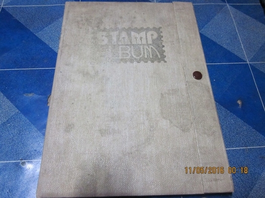 อัลบั้มแสตมป์ต่างประเทศยกเล่มครับ