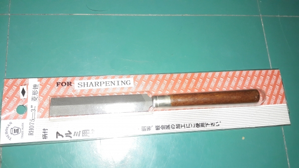 ขายตะไบขนนกญี่ปุ่นตราโอ่งTSUBOSAN Made in Japan.