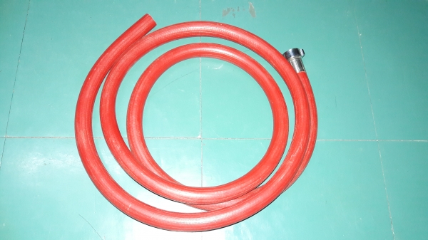 ขายสายฉีดน้ำแบบทนแรงดันยาว2เมตร มีที่ต่อก็อกน้ำ