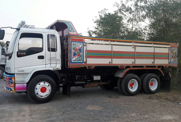 ขายแล้วครับ สิบล้อ อีซูซุ DEGA 270ยูโร2ปี46ดั้มมีเนียม สภาพดีสวยบางเดิมพร้อมใช้งาน ทะเบียนพร้อมโอน