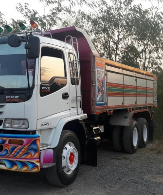 ขายแล้วครับ สิบล้อ อีซูซุ DEGA 270ยูโร2ปี46ดั้มมีเนียม สภาพดีสวยบางเดิมพร้อมใช้งาน ทะเบียนพร้อมโอน