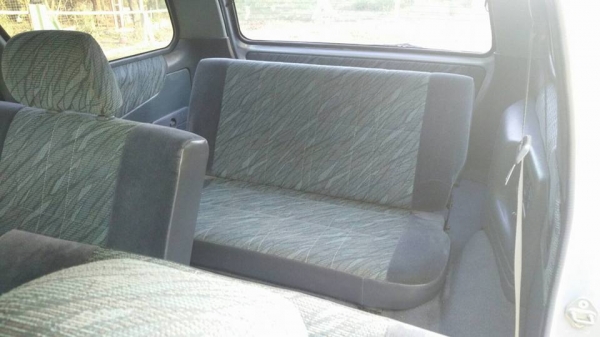 รถบ้านแท้ 100\% TOYOTA SPORT RIDER 3.0 ปี 43 เกียรธรรมดา พวงมาลัยเพาเวอร์ กระจกไฟฟ้า