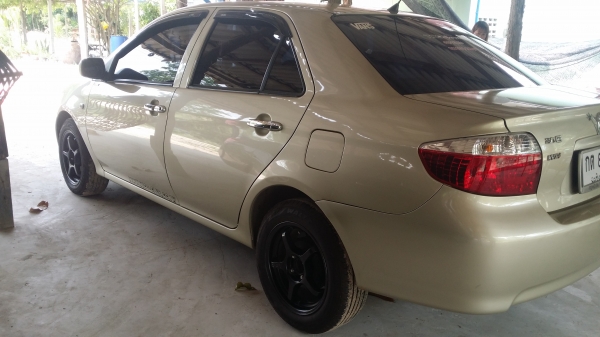 ขาย Vios 1.5 J 2004 เกียร์ธรรมดา สภาพสวย พร้อมใช้งาน