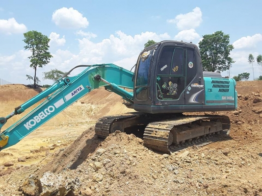 ขาย!! >>> Kobelco Sk140 Super <<< รถใช้งานได้ ขายตามสภาพ ราคา 1,390,000 บาท + ค่าคอม 20,000 บาท  รถใช้งาน 12,000 ชั่วโมง