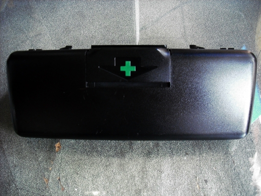 กล่องFirst Aid Kit BMW E46 Series 3 Made in Germany