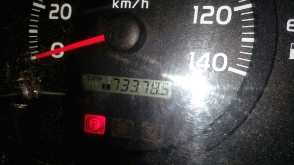 รถฮีโน่ 6 ล้อดั้ม FG8J 220 แรงม้า. ปี 55.  ( รถวิ่ง 73,xxx กม. )    สนใจติดต่อ  081 - 6079515