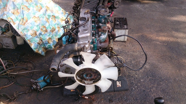 ขายเครื่องยนต์ดีเซลนิสสัน SD23