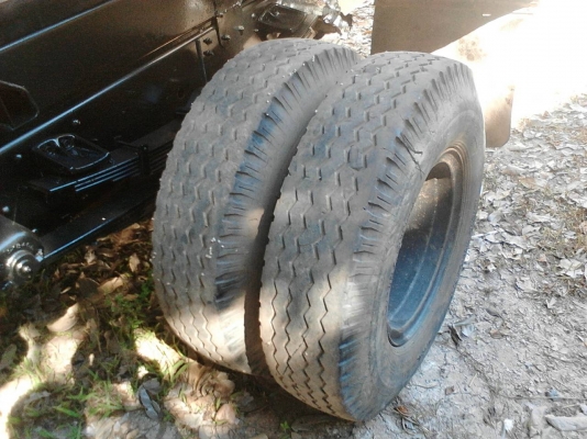 รถฮีโน่ 6 ล้อดั้ม FC9J 150 แรงม้า. ปี 55.  ( รถวิ่ง 14x,xxx กม. )      สนใจติดต่อ  081 - 6079515