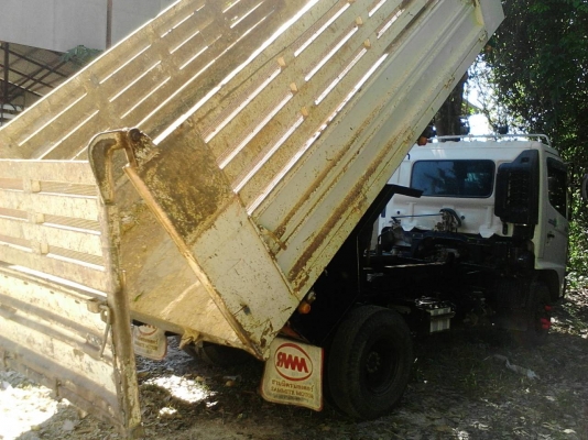 รถฮีโน่ 6 ล้อดั้ม FC9J 150 แรงม้า. ปี 55.  ( รถวิ่ง 14x,xxx กม. )      สนใจติดต่อ  081 - 6079515