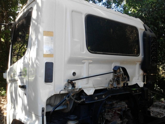 รถฮีโน่ 6 ล้อดั้ม FC9J 150 แรงม้า. ปี 55.  ( รถวิ่ง 14x,xxx กม. )      สนใจติดต่อ  081 - 6079515