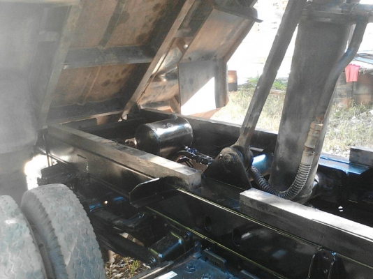 รถฮีโน่ 6 ล้อดั้ม FC9J 150 แรงม้า. ปี 55.  ( รถวิ่ง 14x,xxx กม. )      สนใจติดต่อ  081 - 6079515