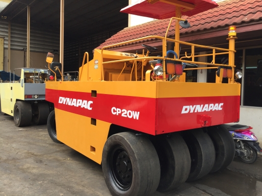 ขายด่วนรถบดล้อยาง7ล้อ DYNAPAC CP20W ตรวจเช็คพร้อมใช้ทำสี เล่มทะเบียน