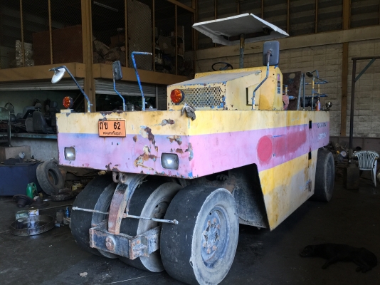 ขายด่วนรถบดล้อยาง7ล้อ DYNAPAC CP20W ตรวจเช็คพร้อมใช้ทำสี เล่มทะเบียน