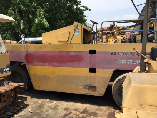 ขายด่วนรถบดล้อยาง7ล้อ DYNAPAC CP20W ตรวจเช็คพร้อมใช้ทำสี เล่มทะเบียน