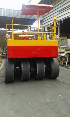 ขายด่วนรถบดล้อยาง7ล้อ DYNAPAC CP20W ตรวจเช็คพร้อมใช้ทำสี เล่มทะเบียน
