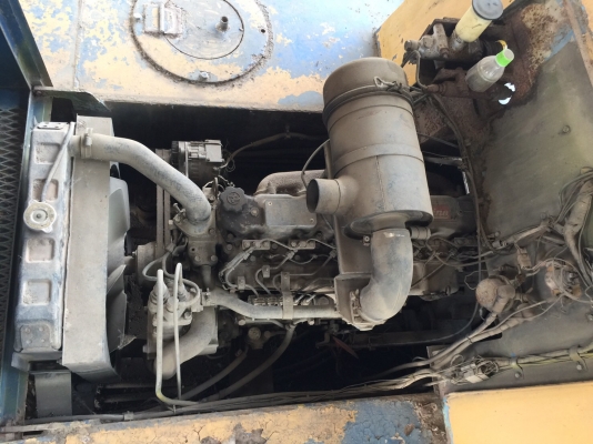 ขายด่วนรถบดล้อยาง7ล้อ DYNAPAC CP20W ตรวจเช็คพร้อมใช้ทำสี เล่มทะเบียน