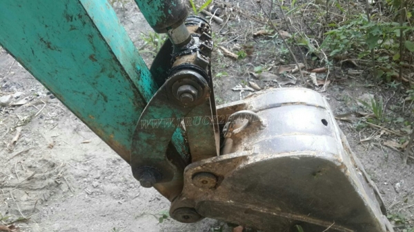 รถแมคโค KOMATSU R PC 30