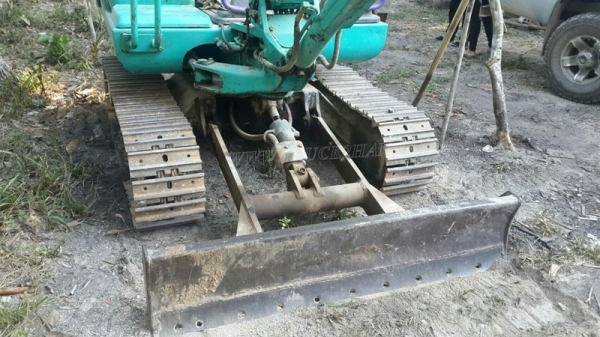 รถแมคโค KOMATSU R PC 30