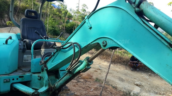 รถแมคโค