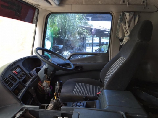 ขาย FUSO 380 แรงดั้มเนียม กระบะซ่อน  ออกศูนย์ ปี56 วิ่ง 1แสนนิดหน่อย รถสวยมาก