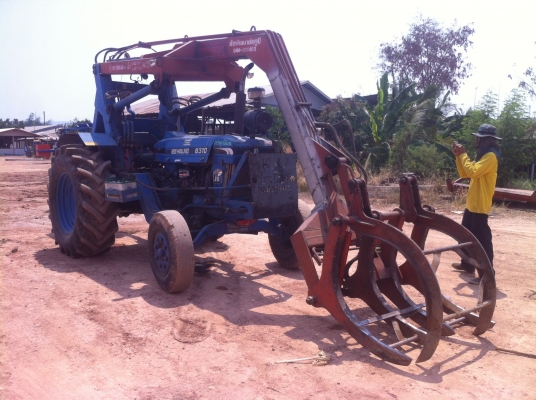 รถไถ FORD 6610