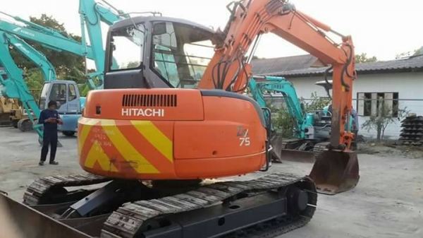 ขายHITACH ZX75US มาใหม่  เก่าญี่ปุ่นแท้... สภาพสวย เดิมๆๆไม่บิ้ว  สนใจโทร 089-3818694   ดวงนภา