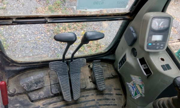 ขายครับ SK135SR-1ES # YY04-09446 ส่งตรงจากญี่ปุ่นครับ ขายครับ SK135SR-1ES # YY04-09446 ส่งตรงจากญี่ปุ่นครับ