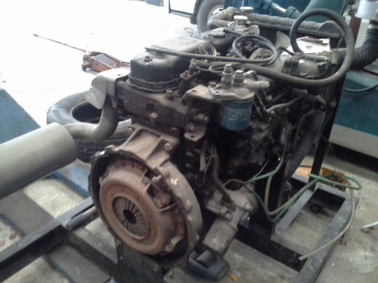 ขายเครื่อง ISUZU 4BE1 สวยๆพร้อมใช้งาน ขายเครื่อง ISUZU 4BE1 สวยๆพร้อมใช้งาน