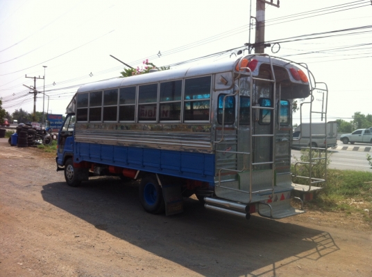 ISUZU NPR 6ล้อ ปี37 140แรงม้า ISUZU NPR 6ล้อ ปี37 140แรงม้า