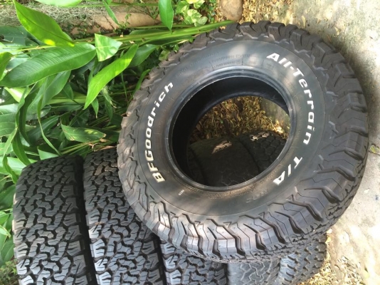 มือ2 BF Goodrich All-Terrain KO2 ขนาด 265 75 r16 กริ๊บๆ