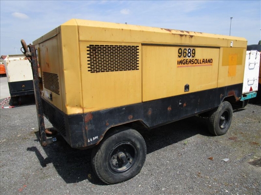 เครื่องลม Ingersoll rand ขนาด 21 บาร์ มือสองนำเข้า สภาพสวย พร้อมใช้งาน ยังไม่เคยใช้งานที่ไทย