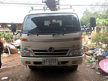 ขาย รถ 6 ล้อ Hino 136 แรงม้า ปี 54 พร้อม เฮียบ คีบเหล็ก