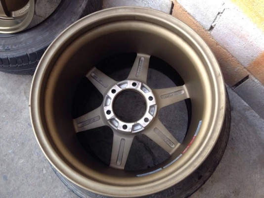 ล้อแม็กขอบ 18 TE37 ก้านตรง กว้าง 9.5-10.5 ปั๊มครบแผ่นเพทครบ ชุดละ 13000 แม็กใหม่ใส่เดือนเดียวไม่มีรอยไม่แตกไม่ดุ้งไม่คตไม่มีซ้อมสวยๆค่ะ