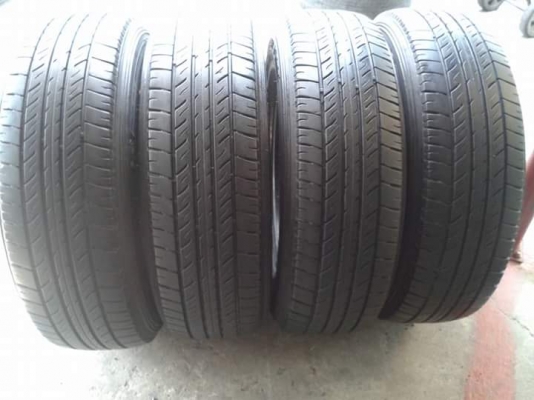 205/70R15 MICHELIN Vanpix สวยครับ หายาก ชุด 4  เส้น  tel.081-4273941 ไอดีไลน์ 0814273941