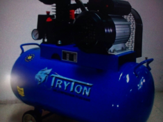 ขายปั๊มลมลูกสูบยี่ห้อ ไทรตัน 1แรง ถัง 40ลิตร ไฟ 230V/50Hz