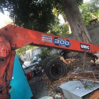 ขายเครนยูนิค 3 ตันสภาพเดิมๆ พร้อมใช้งานได้เลยครับ