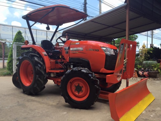 ขายรถไถ Kubota L3608(4WD) พร้อมใบมีดและผานพรวนLCSใหม่ รถสวยพร้อมใช้งาน
