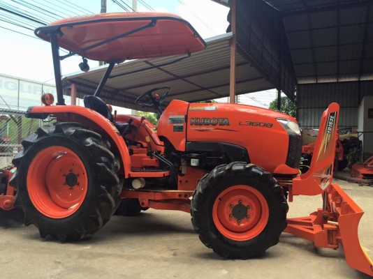 ขายรถไถ Kubota L3608(4WD) พร้อมใบมีดและผานพรวนLCSใหม่ รถสวยพร้อมใช้งาน