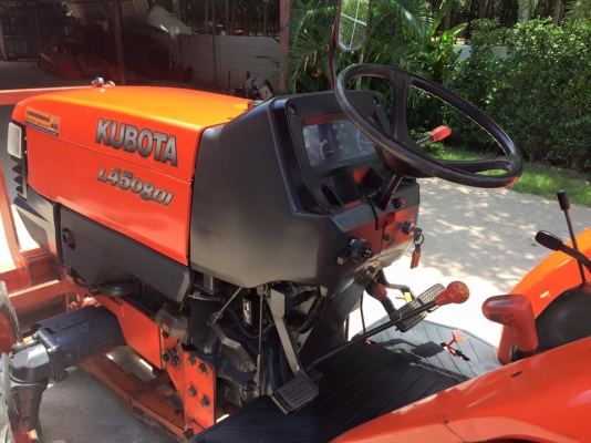 ขายรถไถKubota L4508DI (4WD) พร้อมใบมีดหน้าและผานบุกเบิก รถสวย พร้อมใช้งาน