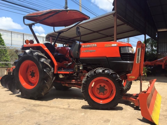 ขายรถไถKubota L4508DI (4WD) พร้อมใบมีดหน้าและผานบุกเบิก รถสวย พร้อมใช้งาน ขายรถไถKubota L4508DI (4WD) พร้อมใบมีดหน้าและผานบุกเบิก รถสวย พร้อมใช้งาน