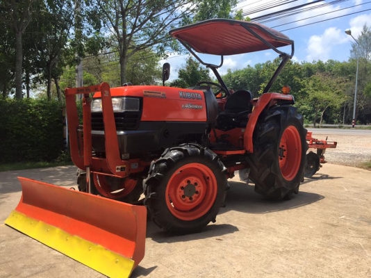 ขายรถไถKubota L4508DI (4WD) พร้อมใบมีดหน้าและผานบุกเบิก รถสวย พร้อมใช้งาน
