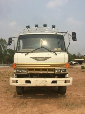 ขายรถเทรลเลอร์ขึ้น200 หางเหล็กบรีม FM227 เครื่อง220แรง พาวเวอร์ เบรกจิ๊ฟฟี่ เอกสารพร้อมโอน สนใจโทร 090-8588220คุณนะ 093-3258446คุณบิว หรือเข้าดูสินค้าอื่นๆได้ที่ www.narong2truck.com หรือ www.truck.in.th/498 หรือเพจFacebook ณรงค์ ซื้อขายรถมือสอง (เว็บไซต์