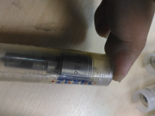 ขายหัวฉีดisuzu 4hf ของแท้ เบิกมาไม่นาน ราคาถูก ใส่ไดเรค2500 2800 3000 ได้