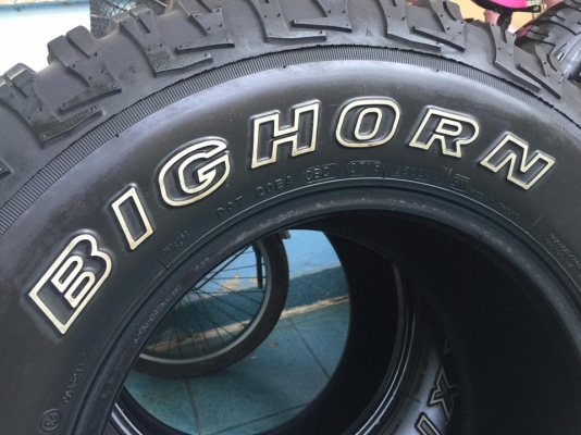 ขายยางMAXXIS bighorn M/T 265/75/16 ใส่เมื่อต้นปี ดอกเต็มเหมือนใหม่4เส้น