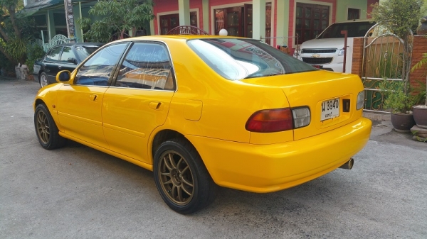 ขายซีวิคเตารีด เครื่องZC1.6 เกียร์ออโต้ ติดแก๊ส ดิส4ล้อ เอกสารเล่มครบพร้อมโอน ขายซีวิคเตารีด เครื่องZC1.6 เกียร์ออโต้ ติดแก๊ส ดิส4ล้อ เอกสารเล่มครบพร้อมโอน