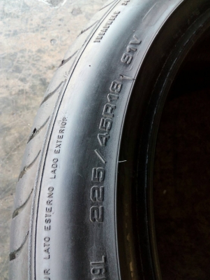 225/45R18 Goodyear EfficientGrip RunOnFlat made in Germany มี 1 เส้น tel.081-4273941 ไอดีไลน์ 0814273941 225/45R18 Goodyear EfficientGrip RunOnFlat made in Germany มี 1 เส้น tel.081-4273941 ไอดีไลน์ 0814273941