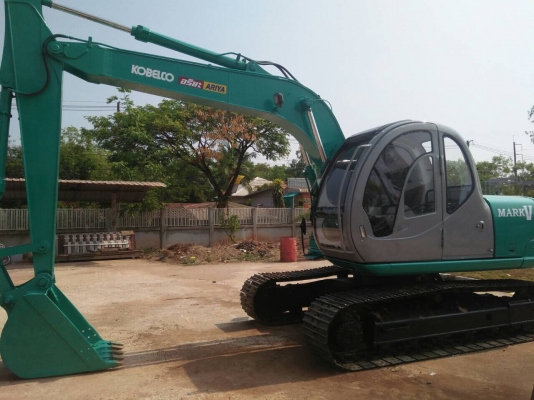 Kobelco120 m5 ไฟฟ้าเต็ม เครื่องดี แทรคดี โซ่เต้ม ภายในสวย